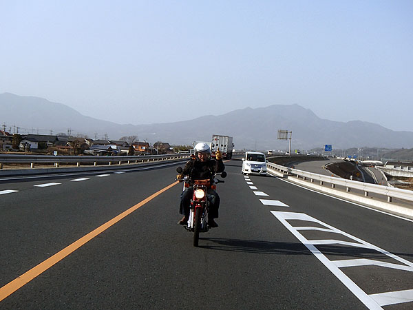 ササさんとＣＴ１１０